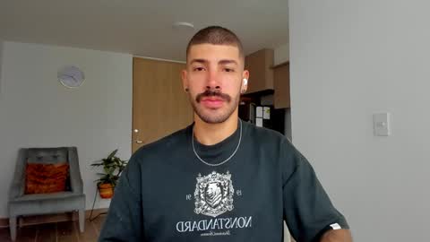 Snapshot of marco_tahani_ chatting on December 29, 12:12 pm Marco IG marco tahani online show from December 29, 12:12 pm