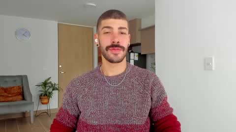 Snapshot of marco_tahani_ chatting on January 3, 12:52 pm Marco IG marco tahani online show from January 3, 12:52 pm