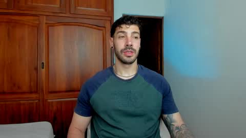 Snapshot of marco_tahani_ chatting on May 19, 3:18 pm Marco IG marco tahani online show from May 19, 3:18 pm