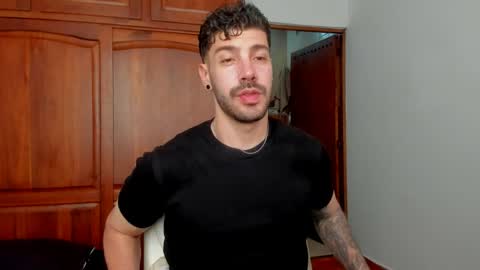 Snapshot of marco_tahani_ chatting on May 28, 2:36 pm Marco IG marco tahani online show from May 28, 2:36 pm