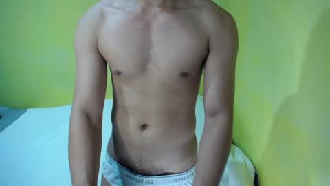 marco_xx69 online show from February 5, 2:08 am