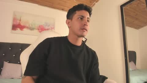 Snapshot of marcos_vieyra chatting on May 29, 8:40 pm marcos_vieyra online show from May 29, 8:40 pm