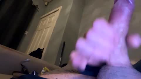 Snapshot of marcus762220 chatting on February 25, 6:45 am marcus762220 online show from February 25, 6:45 am