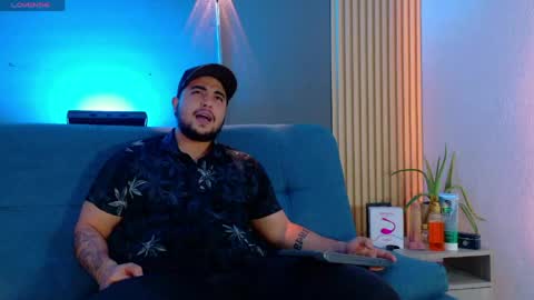 Snapshot of marcus_aress chatting on May 4, 7:32 pm marcus_aress online show from May 4, 7:32 pm