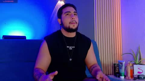 Snapshot of marcus_aress chatting on May 7, 7:52 pm marcus_aress online show from May 7, 7:52 pm