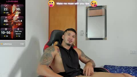 marcus_elrey online show from May 29, 3:10 pm