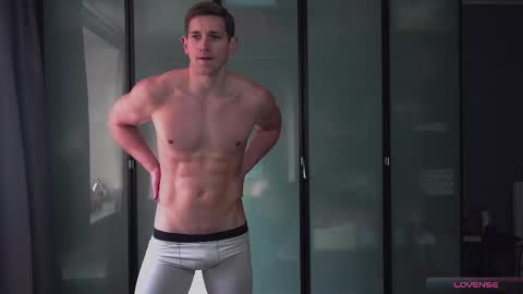 Snapshot of marcusdiamond chatting on March 9, 1:15 pm Marcus Diamond online show from March 9, 1:15 pm