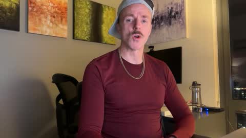 Snapshot of marcusripped1 chatting on December 18, 1:44 am Marcus online show from December 18, 1:44 am