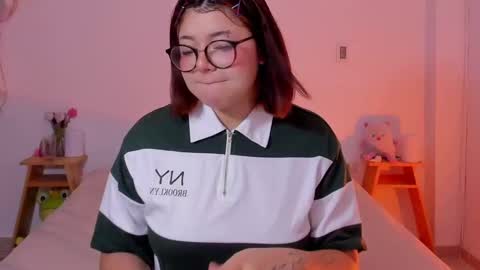 danna online show from March 10, 3:20 pm