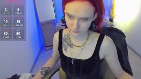 marcymarquise online show from June 19, 5:56 am
