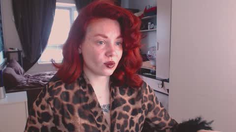 Snapshot of margaret_wilson chatting on November 9, 11:30 am Margaret online show from November 9, 11:30 am