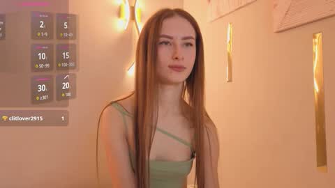 Snapshot of margaritalee chatting on November 20, 3:50 am Margarita Lee online show from November 20, 3:50 am