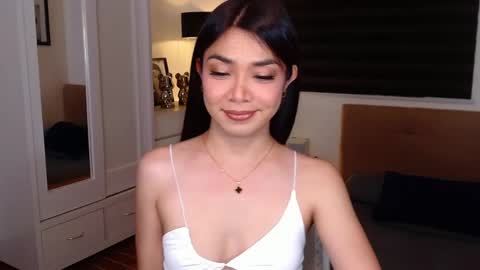 Snapshot of margawilliams chatting on November 5, 8:14 am Marga Williams online show from November 5, 8:14 am