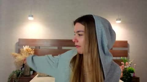 Snapshot of margiedavidson chatting on February 5, 8:41 am Call me Margie33 online show from February 5, 8:41 am