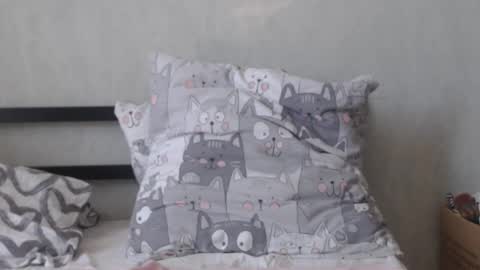 Snapshot of margo_shine chatting on September 23, 8:06 am margo_shine online show from September 23, 8:06 am