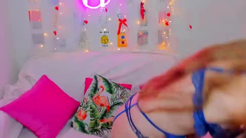 Snapshot of margo_sweety_ chatting on June 25, 2:22 am Margo online show from June 25, 2:22 am