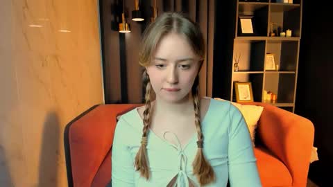 Margo online show from March 3, 1:39 pm