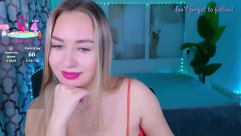 Snapshot of margosugar chatting on March 19, 6:17 am MargoSugar online show from March 19, 6:17 am