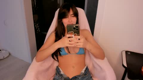 Snapshot of mari__anna chatting on May 29, 10:57 am PVT IS OPEN LOVES AND WE DONT HAVE LIMITS online show from May 29, 10:57 am