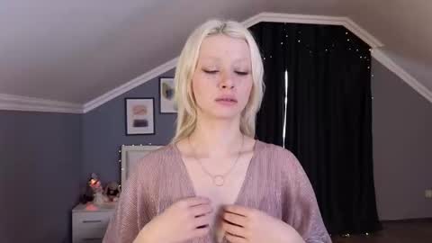 Milena online show from February 28, 10:27 am