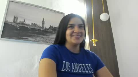 Snapshot of maria_camila00 chatting on April 29, 1:43 am Maria online show from April 29, 1:43 am