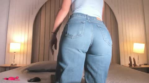 Maria  online show from March 31, 11:21 am