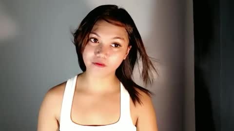 call me maria online show from February 13, 6:09 am