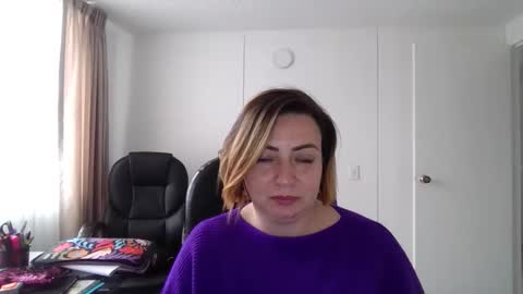 maria_juliana8 online show from March 9, 7:40 pm