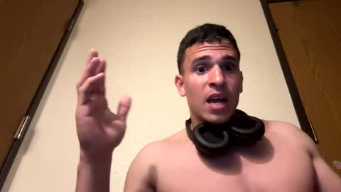 mariachi22cm online show from September 18, 4:36 am