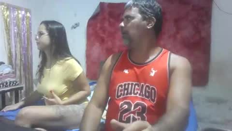 casal delicia online show from March 1, 2:35 am