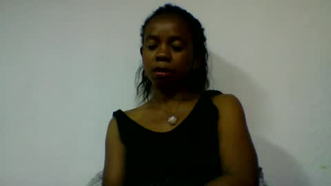 Snapshot of mariah642217 chatting on June 15, 5:04 pm mariah642217 online show from June 15, 5:04 pm