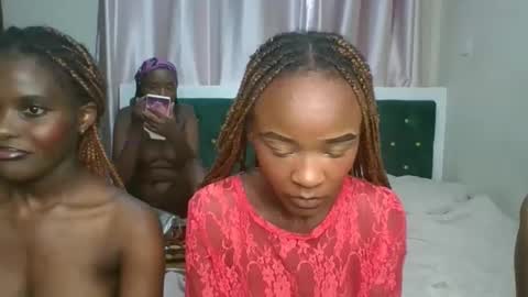 mariahsexy4u online show from February 3, 8:19 am