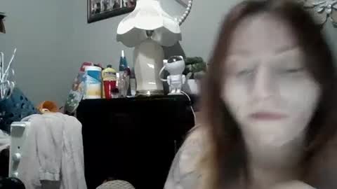 Mariah online show from December 10, 4:45 am