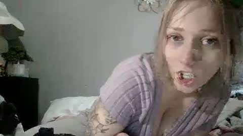 Mariah online show from March 6, 9:31 pm