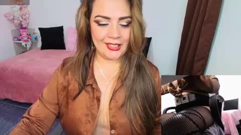 Mariana online show from March 14, 9:04 am