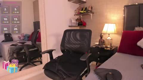 Mar y online show from September 11, 2:28 pm