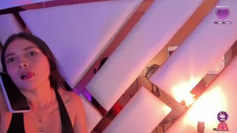 Snapshot of mariana_smiith chatting on August 1, 7:35 pm Mariana online show from August 1, 7:35 pm