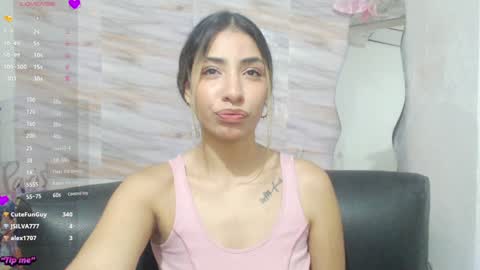 Snapshot of mariana_turner chatting on December 25, 12:37 am Mariana turner online show from December 25, 12:37 am