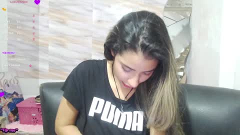 Snapshot of mariana_turner chatting on January 27, 12:01 am Mariana turner online show from January 27, 12:01 am