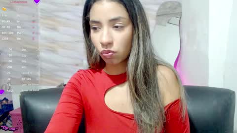 Snapshot of mariana_turner chatting on February 20, 3:01 am Mariana turner online show from February 20, 3:01 am