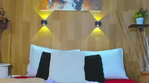 Mariana Angel online show from February 27, 2:06 pm