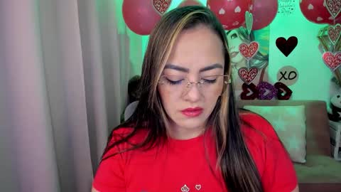 Snapshot of marianalopez81 chatting on February 15, 11:56 pm Mariana Lopez online show from February 15, 11:56 pm