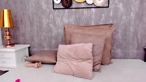 Snapshot of marianasanz chatting on February 22, 11:03 pm Mariana online show from February 22, 11:03 pm