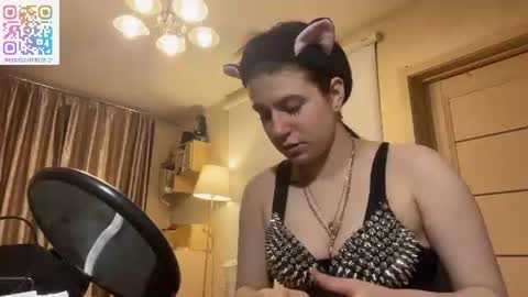 Snapshot of marianmollberg chatting on July 18, 11:30 pm Marian online show from July 18, 11:30 pm