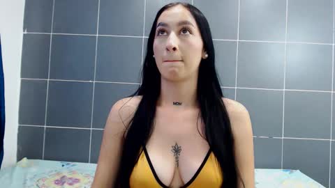 Mariangel online show from October 16, 8:10 pm