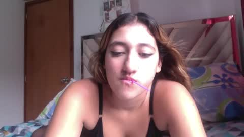 Snapshot of mariasodi chatting on June 15, 7:27 pm maria online show from June 15, 7:27 pm