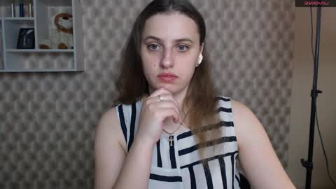 Snapshot of mariatess_ chatting on April 22, 9:33 am Mariia online show from April 22, 9:33 am