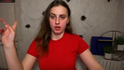 Snapshot of mariatess_ chatting on April 29, 1:48 pm Mariia online show from April 29, 1:48 pm