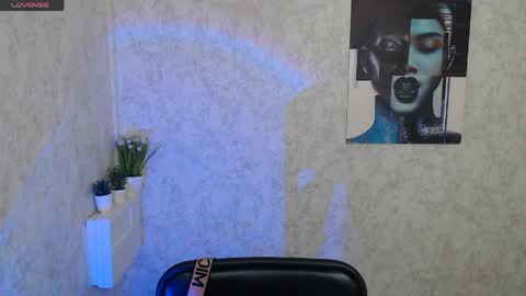 Snapshot of mariatess_ chatting on May 1, 1:16 pm Mariia online show from May 1, 1:16 pm