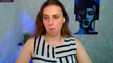 Snapshot of mariatess_ chatting on May 13, 11:07 am Mariia online show from May 13, 11:07 am